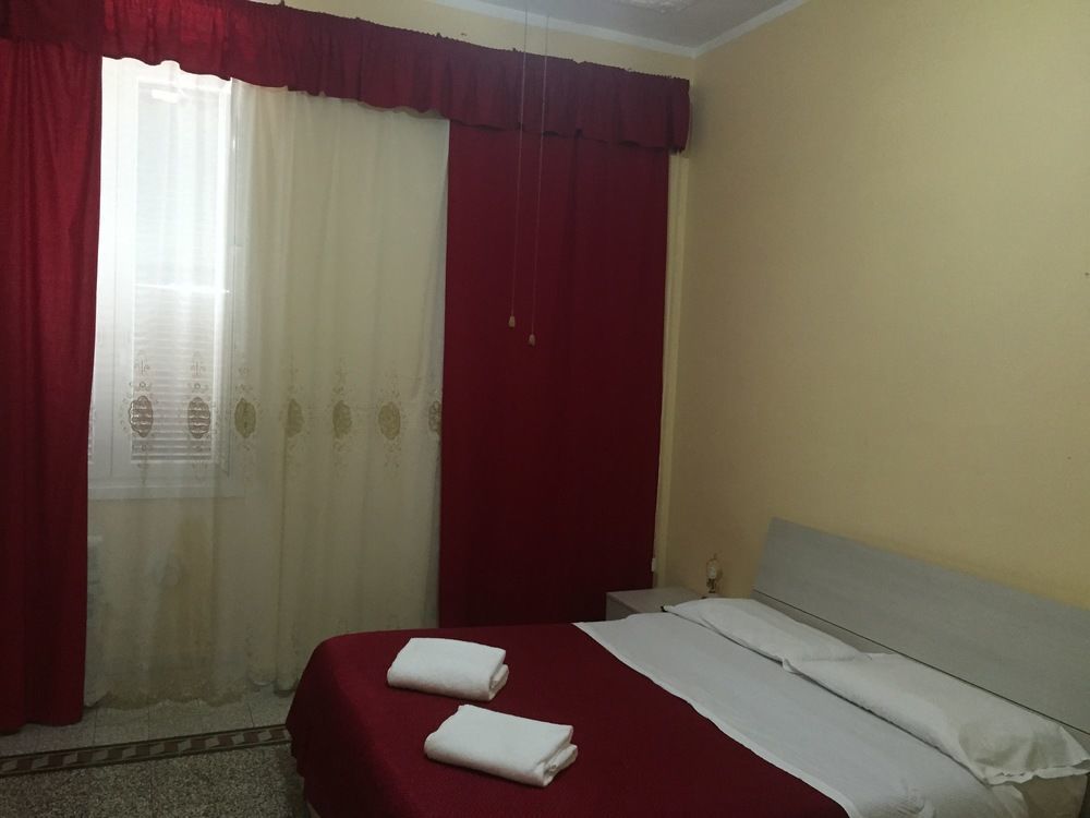 Zhihua Guest House 罗马 外观 照片