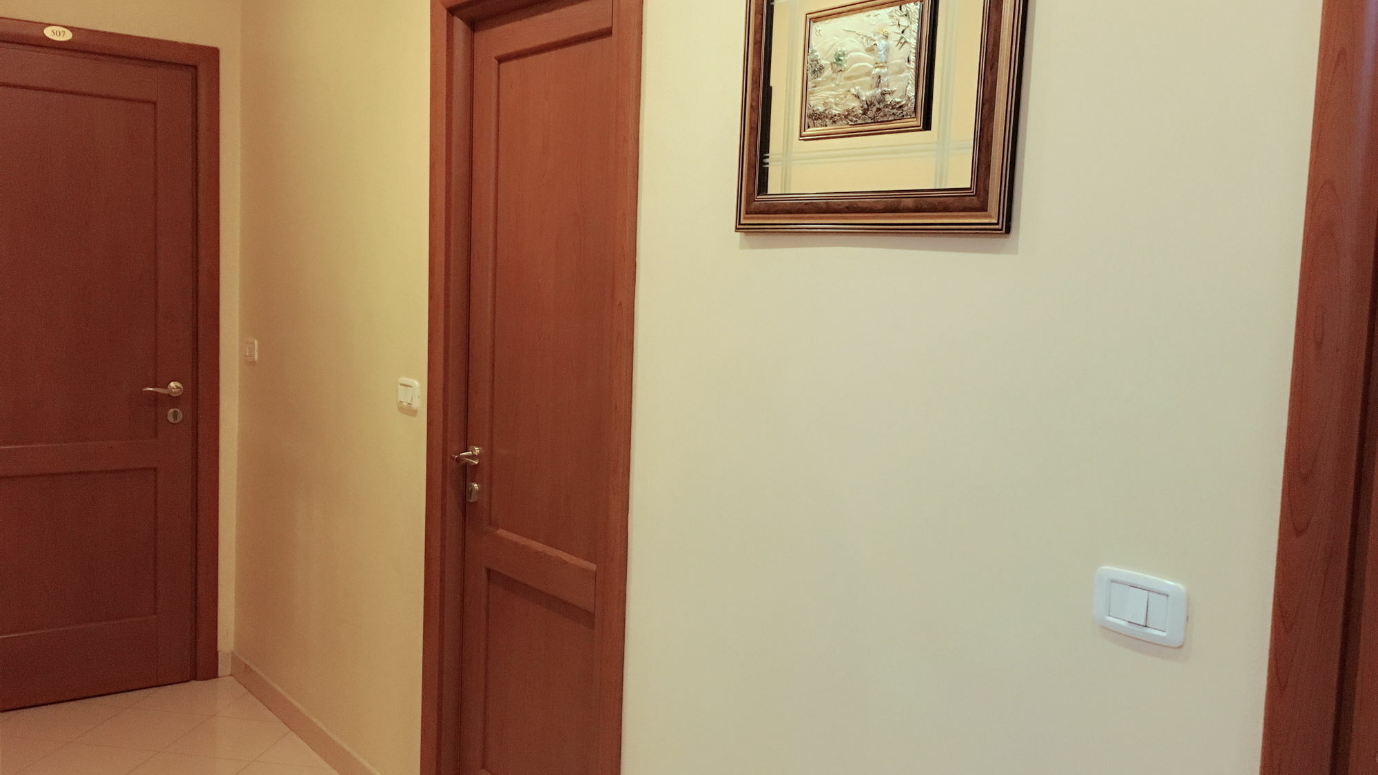 Zhihua Guest House 罗马 外观 照片